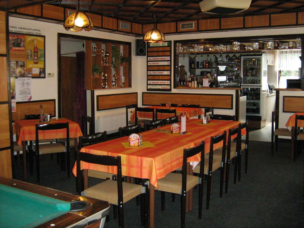 Penzion Albina - Restaurace Vysoké nad Jizerou Dış mekan fotoğraf